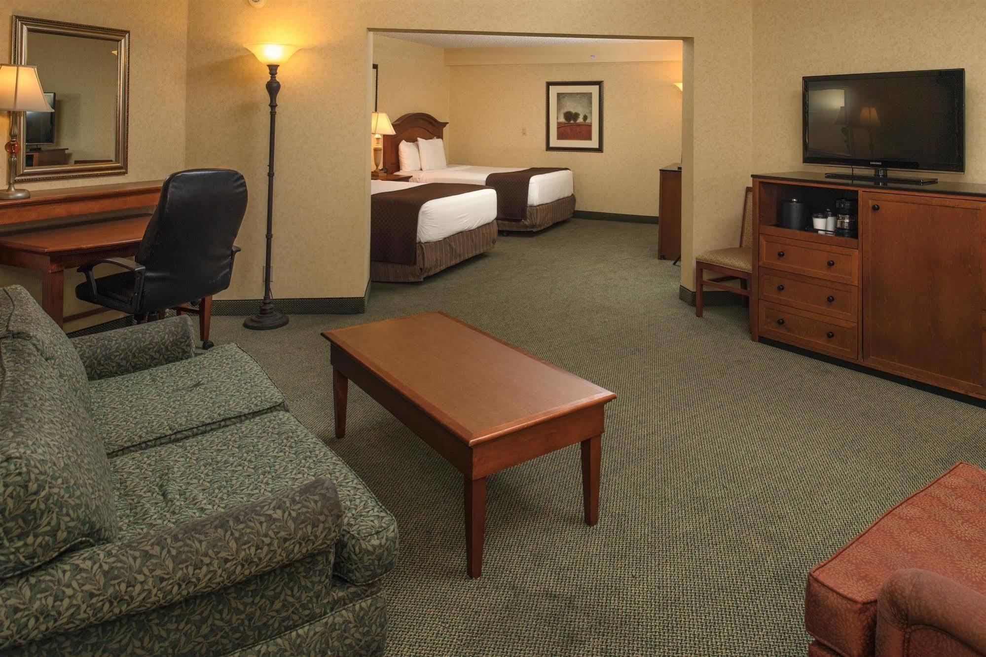Red Lion Hotel Pasco Airport & Conference Center Buitenkant foto